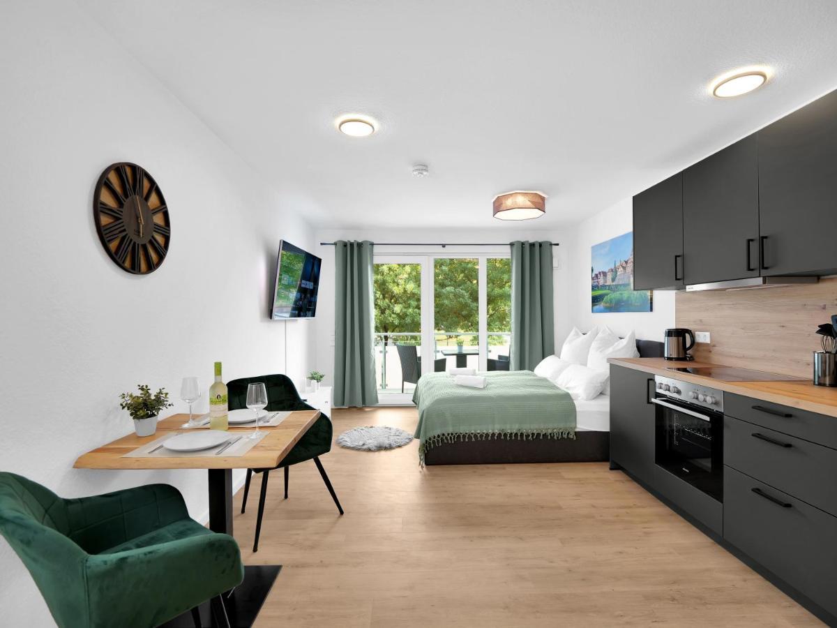Inhome Studio Apartment - Kueche - Parken - Tv 슈바비슈할 외부 사진